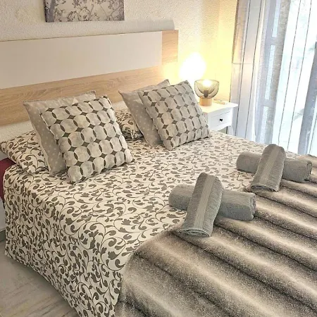 Ideal One Bedroom Center *